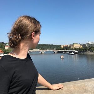 Meet your Posher, Victoria